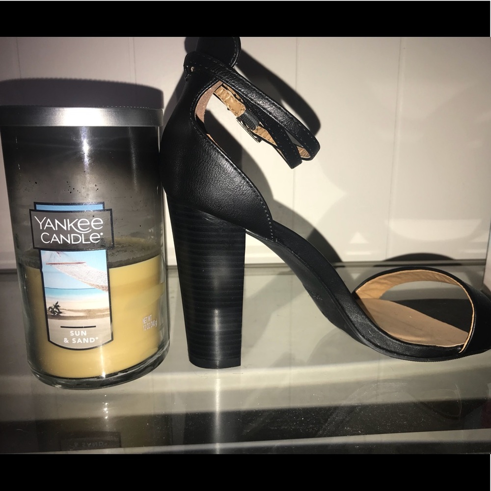 Charlotte Russe heels - Picture 3 of 4
